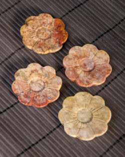 Räucherkegelhalter Lotus  Ø 5 cm