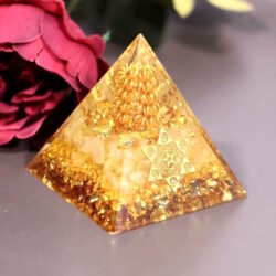 Orgonitpyramide Zitrin 6cm